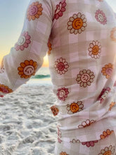 Load image into Gallery viewer, Oh My Daisy Bamboo Pajama Set
